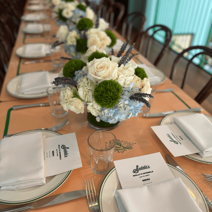 Sadelle's events place setting
